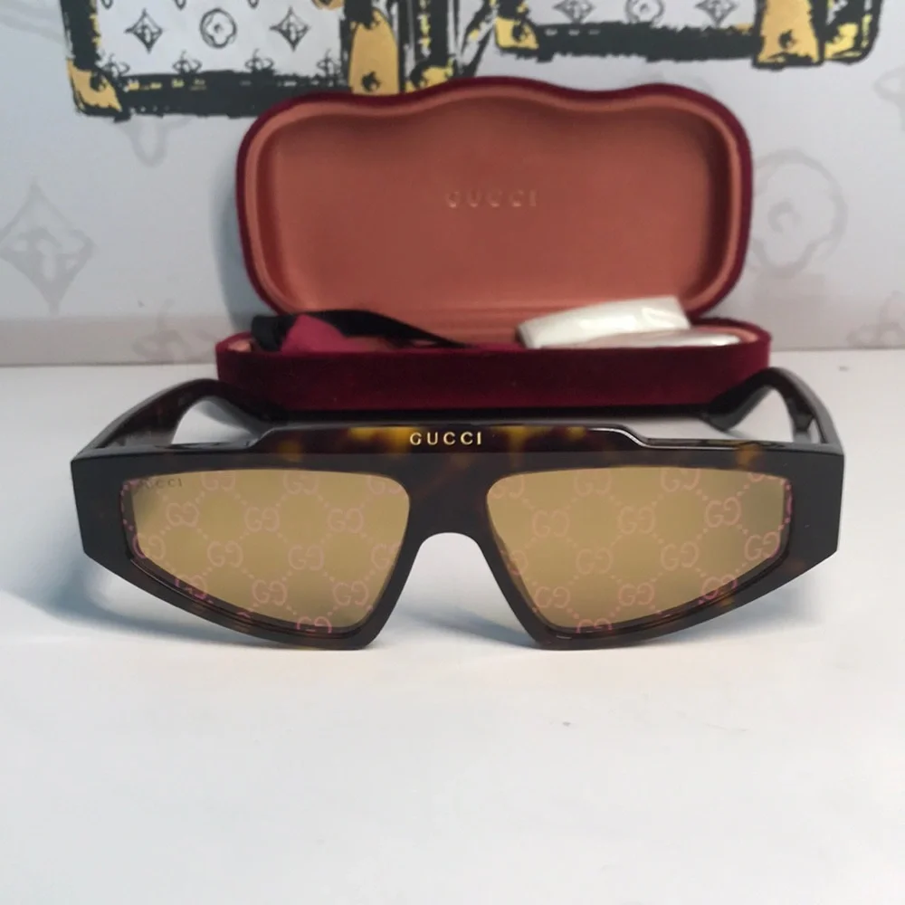 New Authentic Gucci Tortoise Shell Sunglasses GG1591s 002